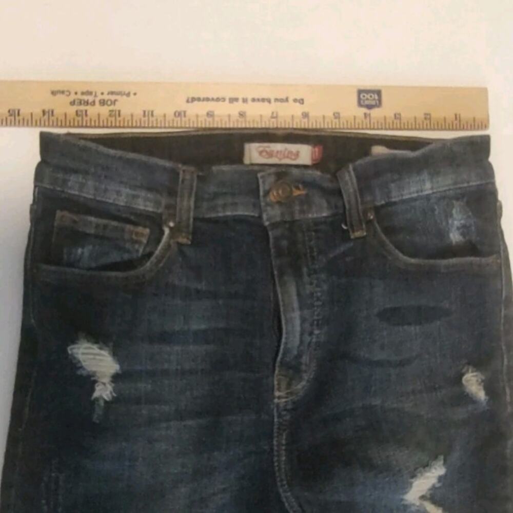 Women’s Super High Rise Skinny Blue Jeans Size 11 Distressed Straight Leg Eunina